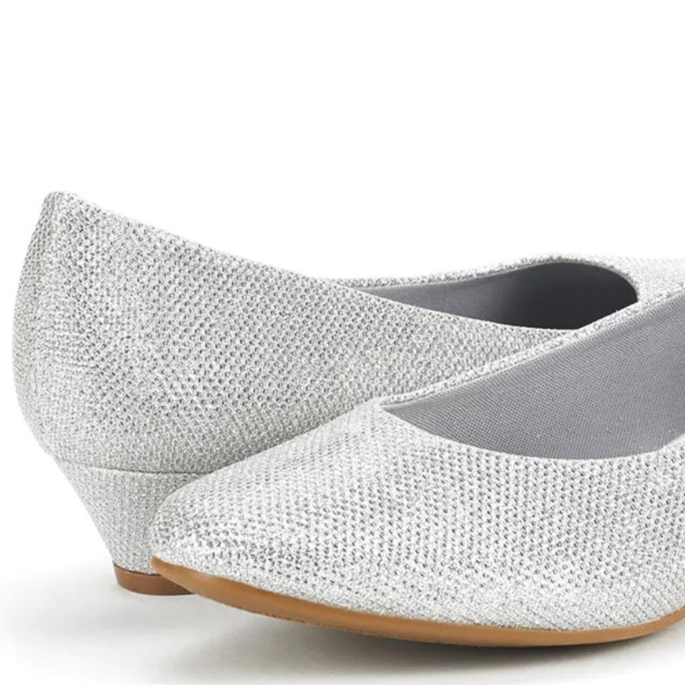 Women's Classic Mila Fashion Round Toe Low Office Heel Chunky Pump Shoes- Sz. 11